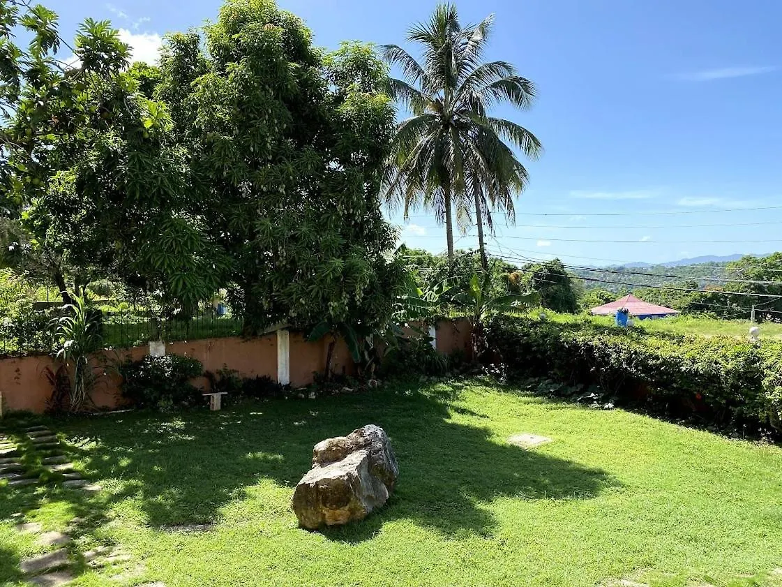 Yanceylargo-6Br Two-Story Estate With Mountain Views Villa Montego Bay